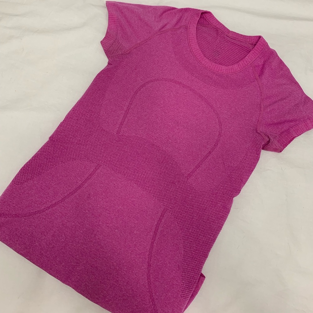 Lululemon swiftly tech tee